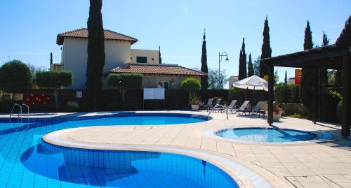 2 bedroom Apartment Avdimou with stunning sea views Aphrodite Hills Resort