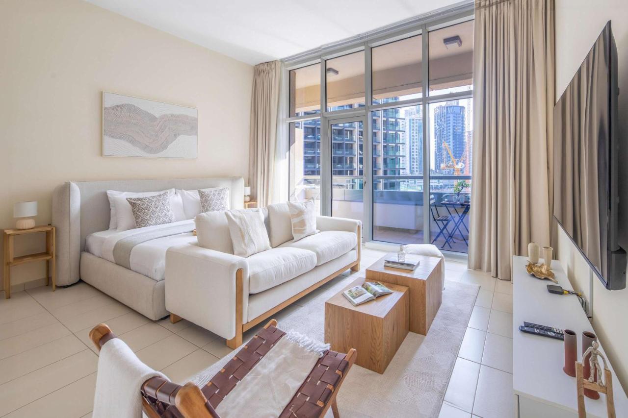 Frank Porter Bay Square — 4-Star Luxury Hotel in Dubai, United Arab Emirates
