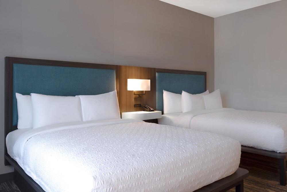 Hampton Inn Chicago Orland Park - photo 12
