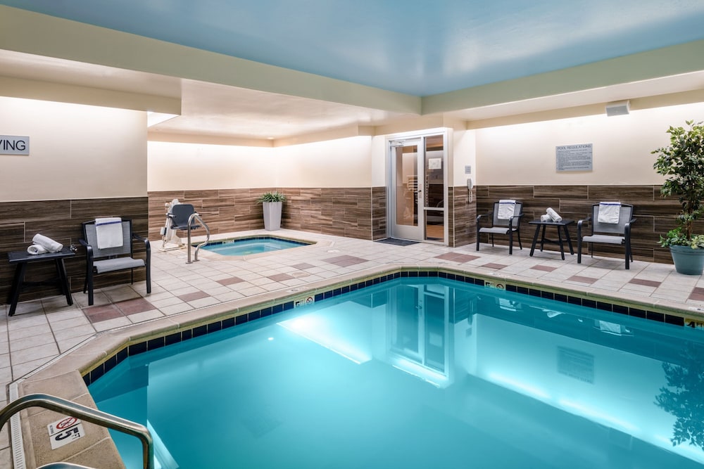 Fairfield Inn and Suites by Marriott Denver Aurora Medical Center - photo 27