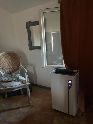 A Deux Pas D'avignon - carbon neutral hotel in Unknown City