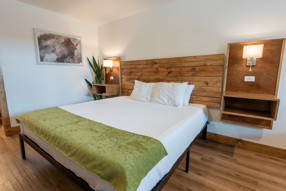 Americas Best Value Inn By The River Hot Springs - photo 3