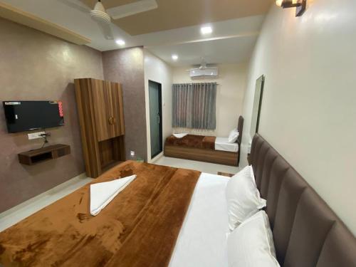 Hotel Divine — Mumbai — photo 2