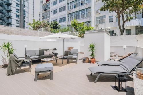 Tahua 1 bedroom and terrace in Santo António — 4-Star Luxury Hotel in Lisbon, Portugal
