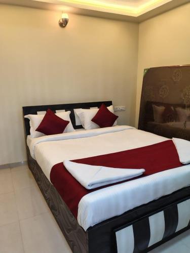 Hotel 36 Spoon Lodging — Pune — photo 3