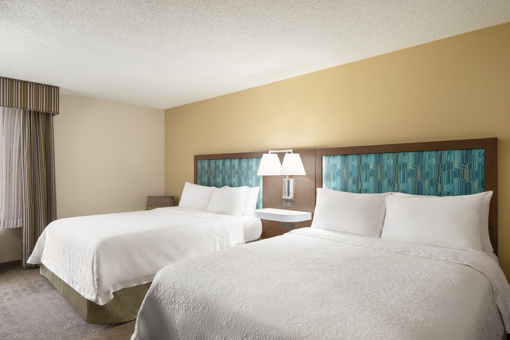 Hampton Inn Youngstown Boardman - photo 13