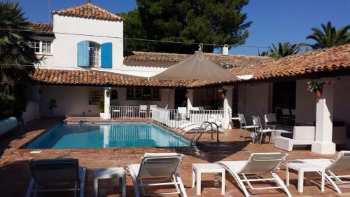 Le Grau D'agde: a Vivre En Famille Et Entre Amis - last minute hotel in Unknown City