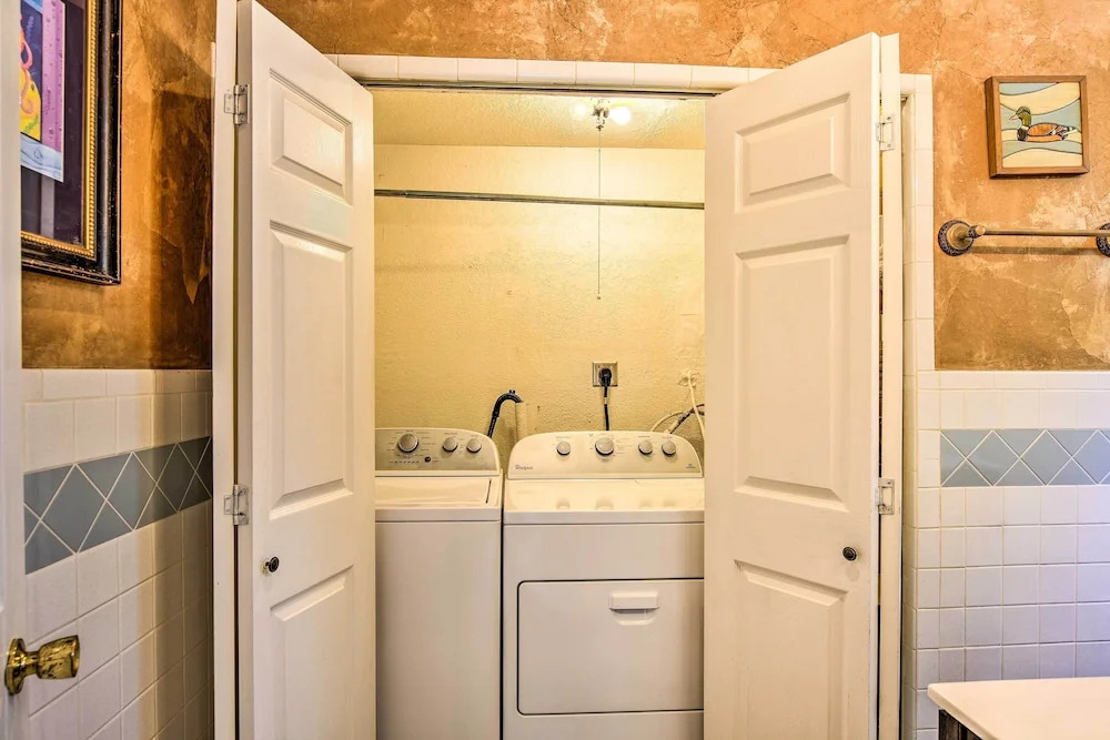 Hot Springs Vacation Rental Home on Lake Hamilton - photo 9