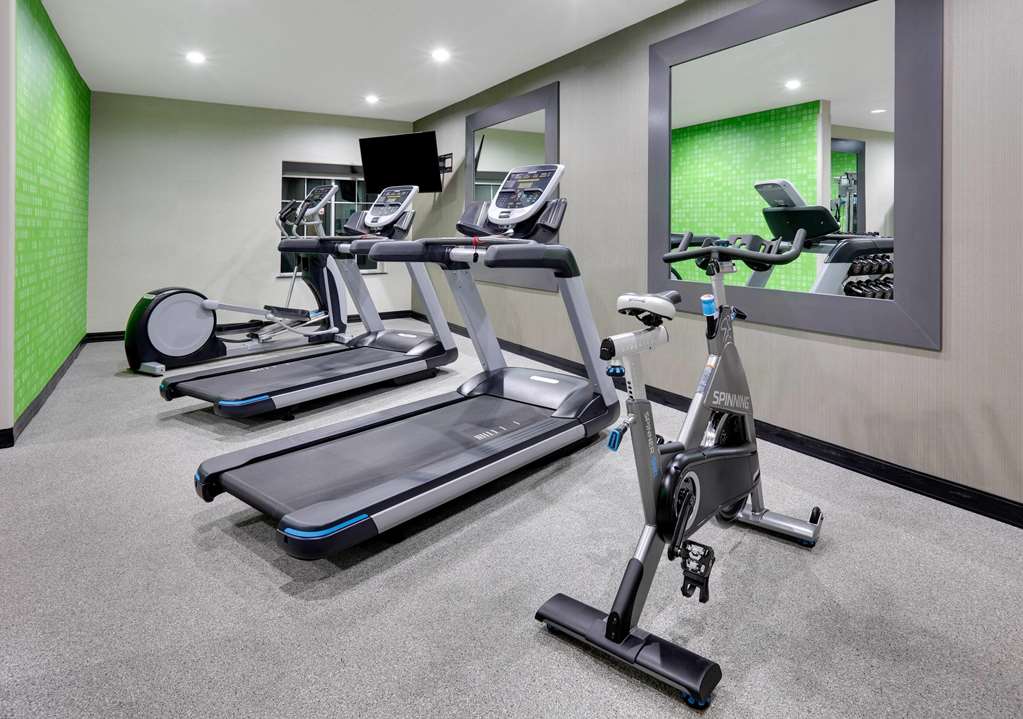 La Quinta Inn & Suites by Wyndham Big Spring - photo 7