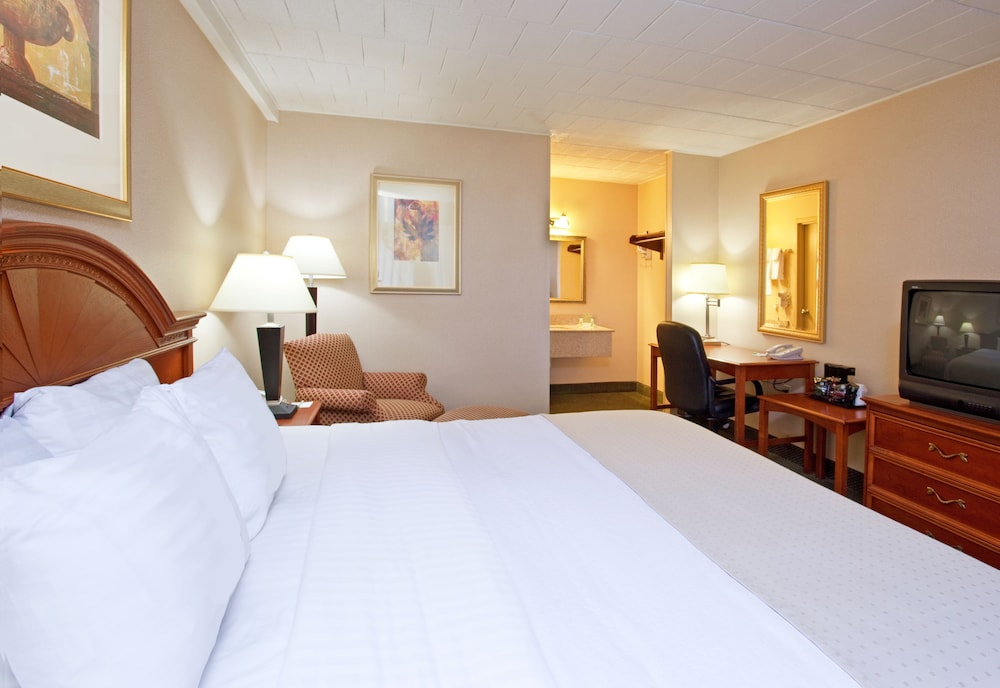 Ramada by Wyndham Indiana - photo 6