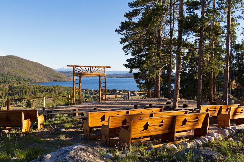 Grand Lake Lodge - photo 104