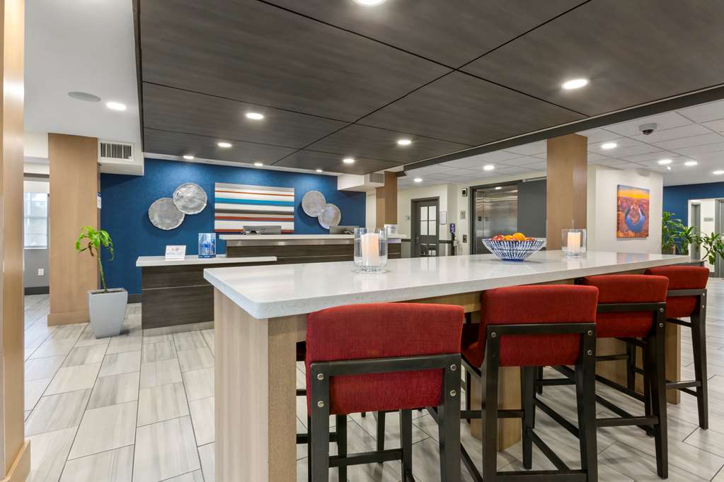 Best Western Plus Yuma Foothills Inn & Suites - photo 11