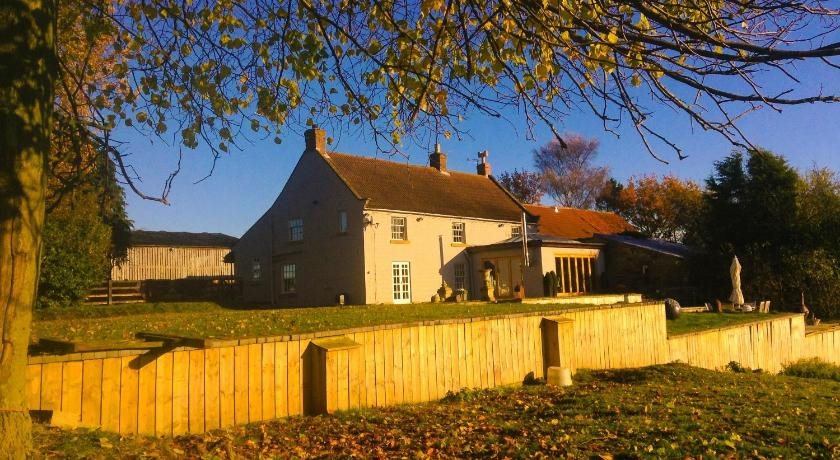 Woundales Farmhouse bed and breakfast