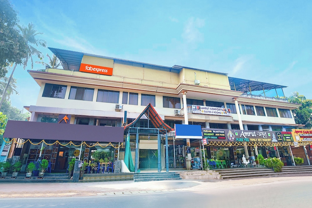 Fabexpress Amrut Comforts Suites in Calangute, India