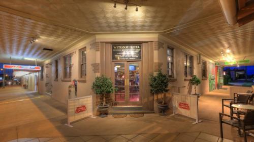 Windsor Hotel Miles - carbon neutral hotel in Miles