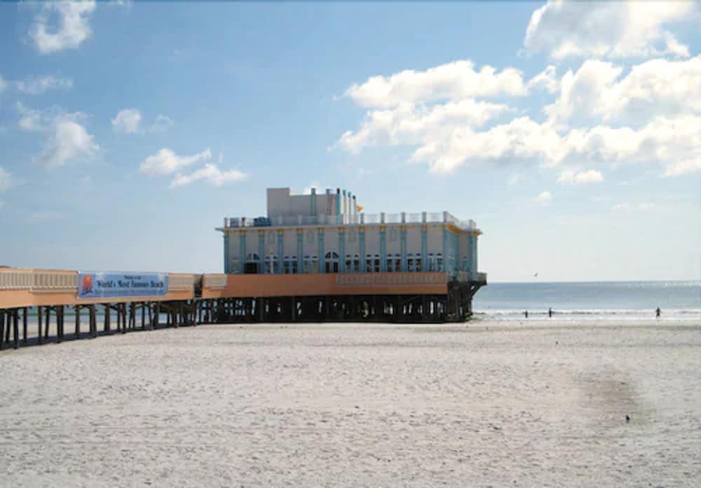 Beachside Hotel - photo 62