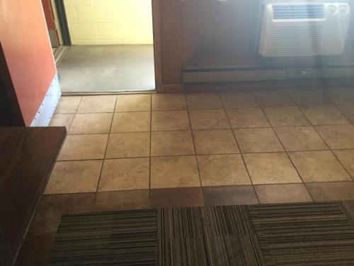 Towne Center Motel - photo 33
