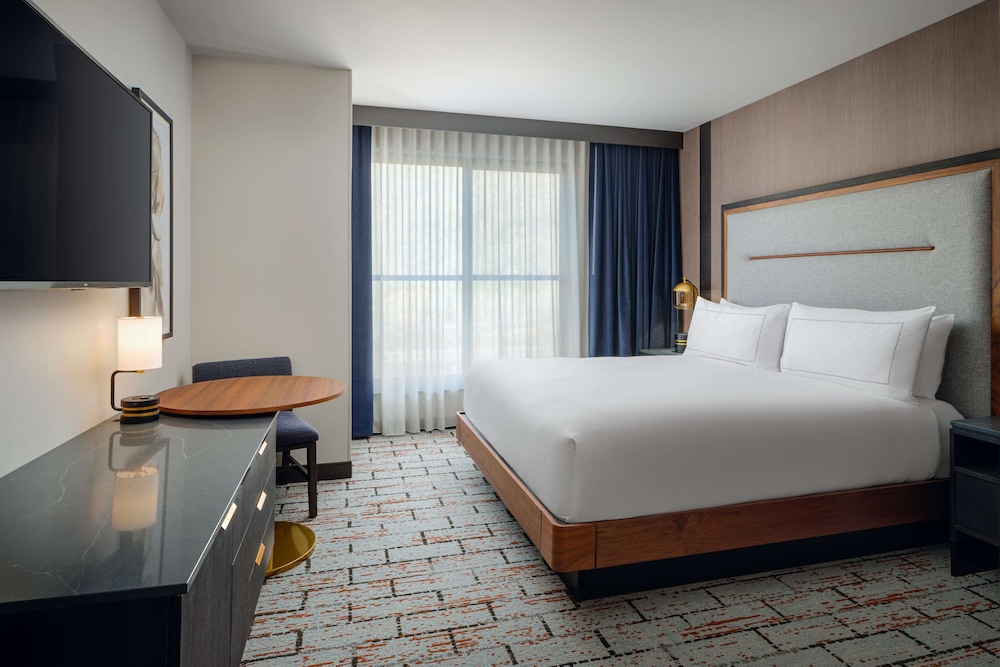 The Hoffmann Hotel Basalt Aspen Tapestry Collection by Hilton - photo 13