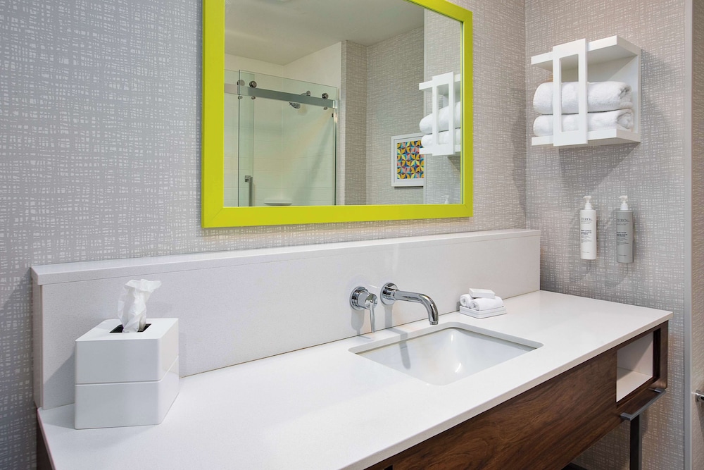 Hampton Inn & Suites by Hilton Indianapolis South Greenwood - photo 21
