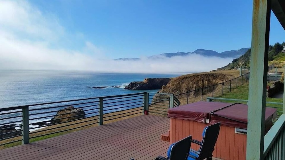 Inn Of The Lost Coast - photo 25