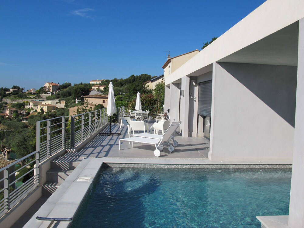 Villa 5 étoiles Nice St Pancrace — 5-Star Luxury Hotel in Nice, France
