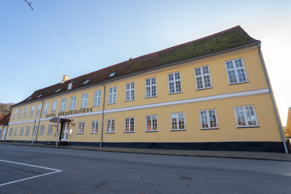 Frederiksværk Hotel — hotel in Frederiksvaerk