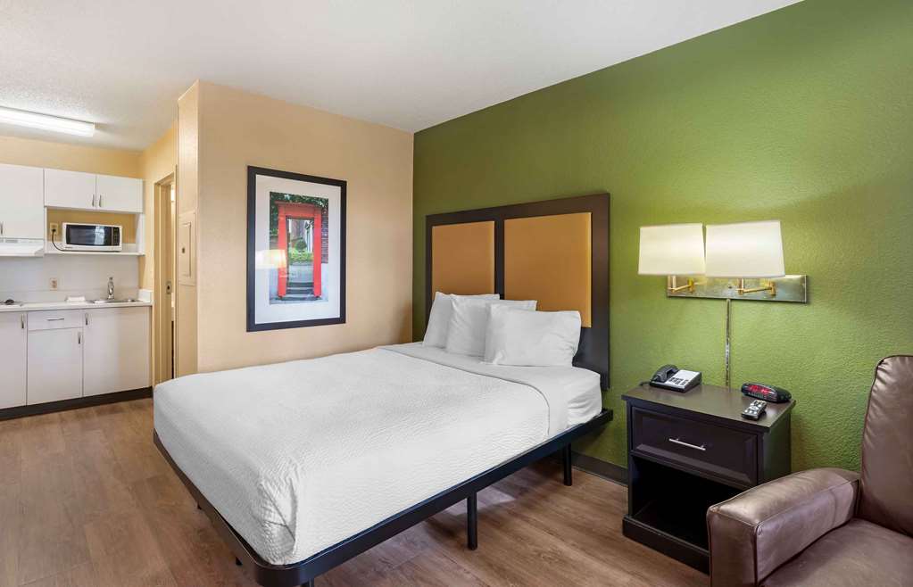 Extended Stay America Select Suites Newport News Oyster Pt - photo 9