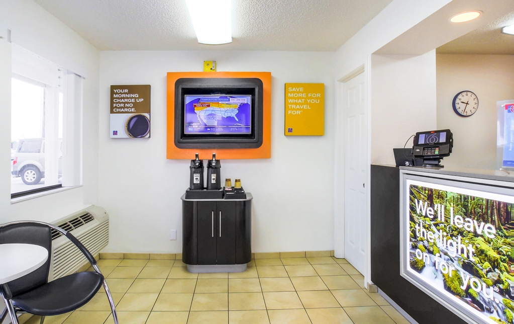 Motel 6 Medford OR North - photo 24