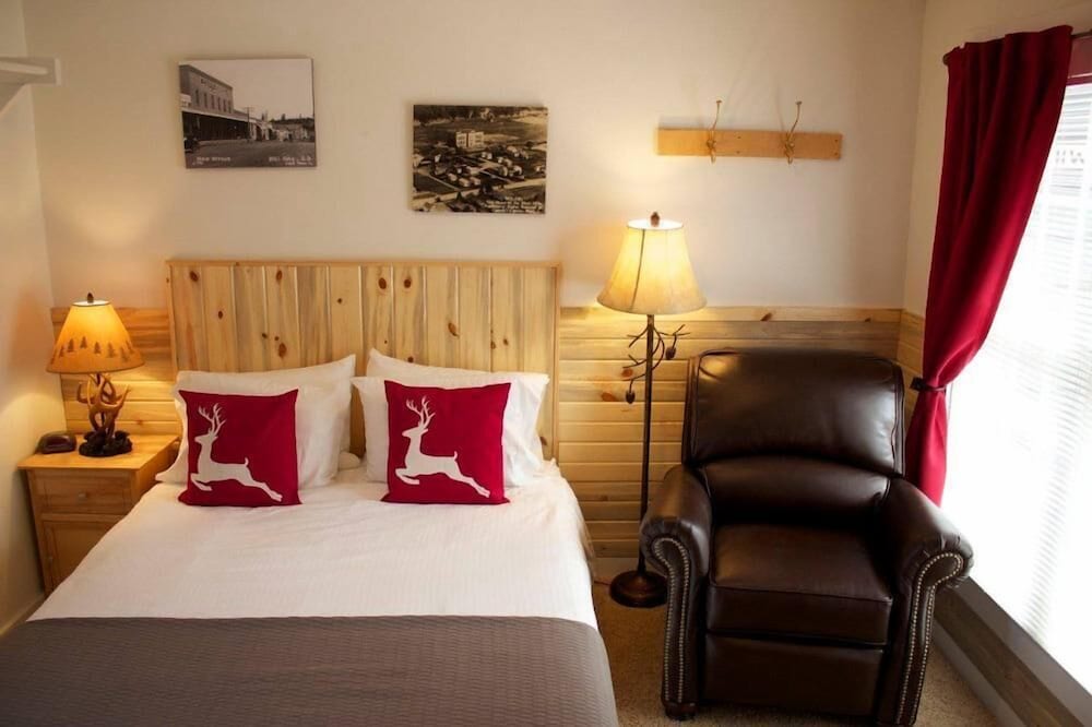 Black Elk Resort Cottages and RV Park - photo 19