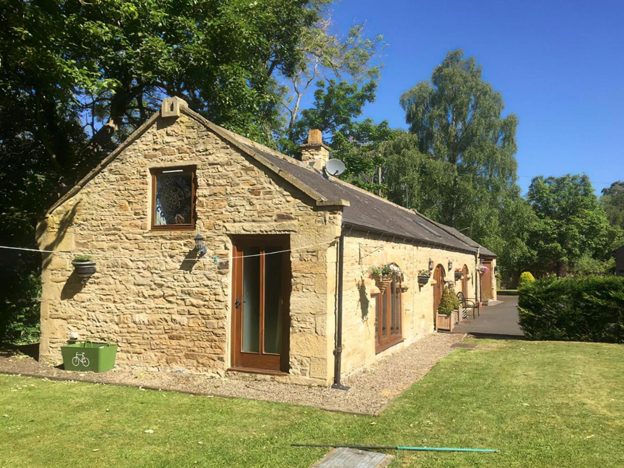 Rivers Edge Cottage — 4-Star Luxury Hotel in Consett, United Kingdom