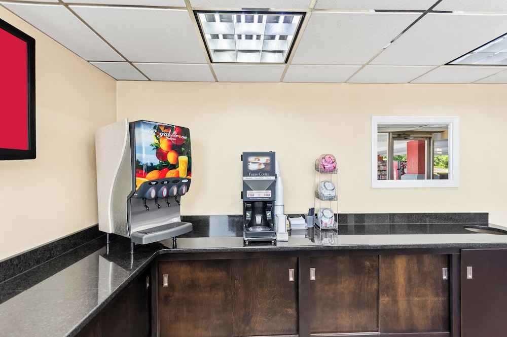 Red Roof Inn Berea - photo 19
