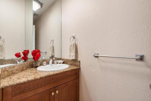 Siesta Avenida Townhome 5208 - photo 31