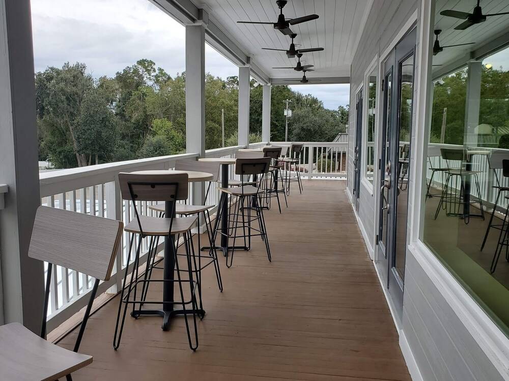Seven Hills Suites - photo 14