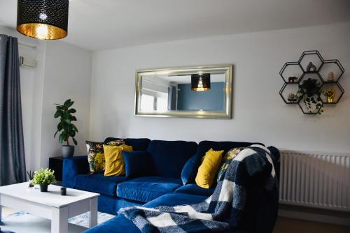 Luxurious & Spacious 2 bed Apartment in Milton Keynes — 4-Star Luxury Hotel in Milton Keynes, United Kingdom