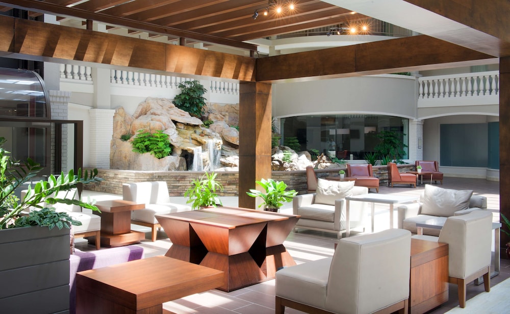 Embassy Suites by Hilton Colorado Springs - photo 7