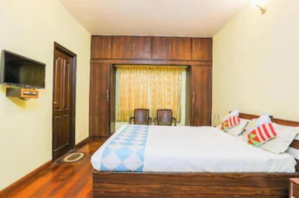 Silver Spring Cottages - last minute hotel in Ooty
