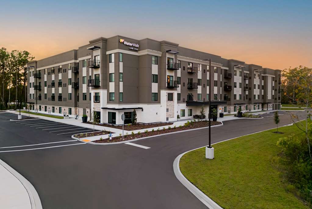 WaterWalk Extended Stay by Wyndham Jacksonville Deerwood Pk - featured photo