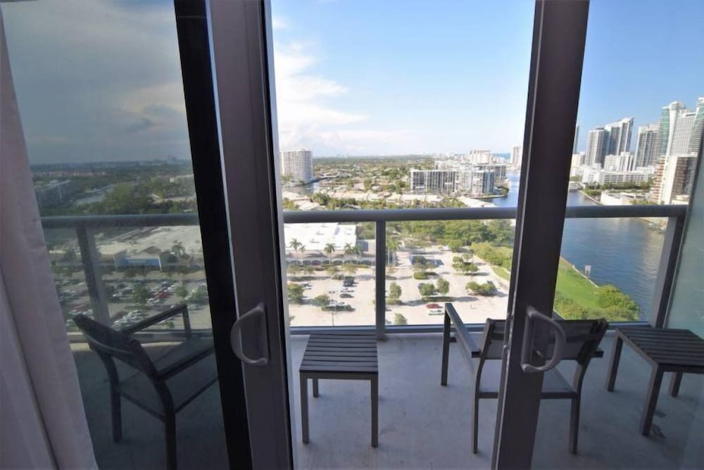 2 Bedroom Unit Across From Ocean @ Beachwalk Resort - photo 23