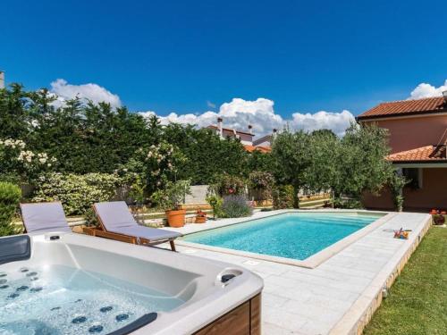 House Haus Petar — 4-Star Luxury Hotel in Tar, Croatia