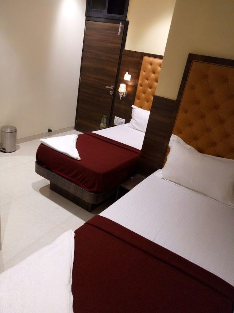 Hotel Silver Elite — Mumbai — photo 5