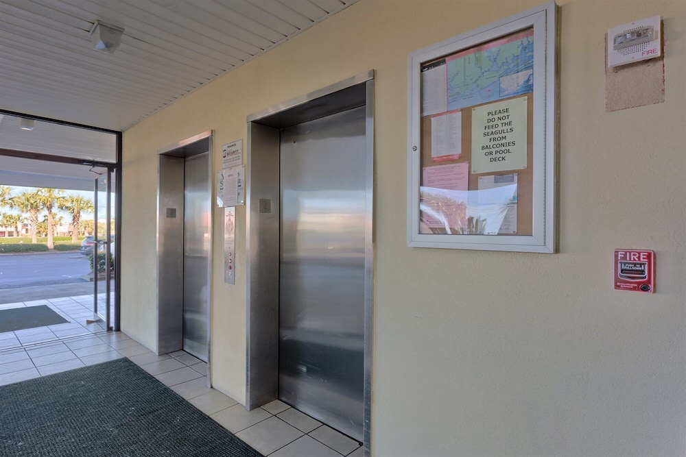 Boardwalk 382 by Meyer Vacation Rentals — 4-Star Luxury Hotel in Gulf Shores, United States