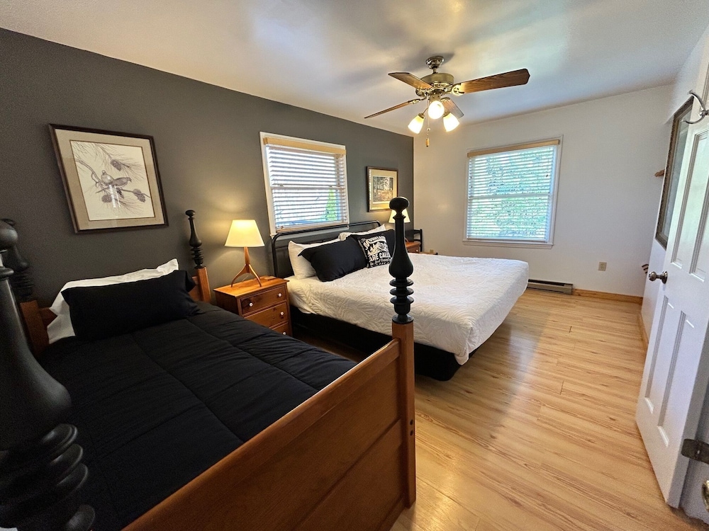 Fire Mountain Inn Cabins & Treehouses - photo 3