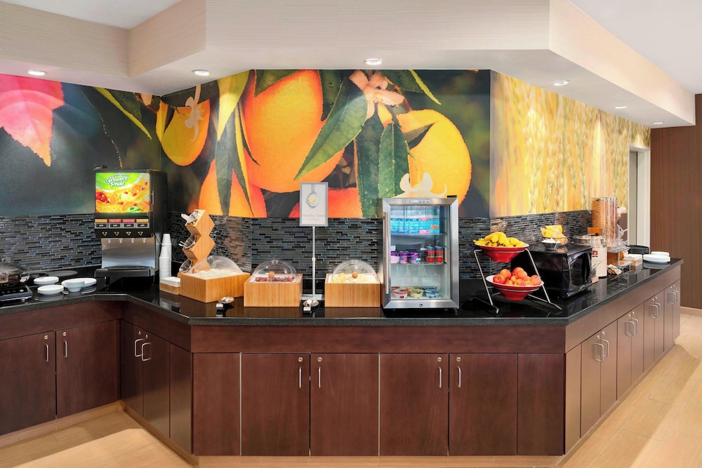 Fairfield Inn & Suites by Marriott Lima - photo 22