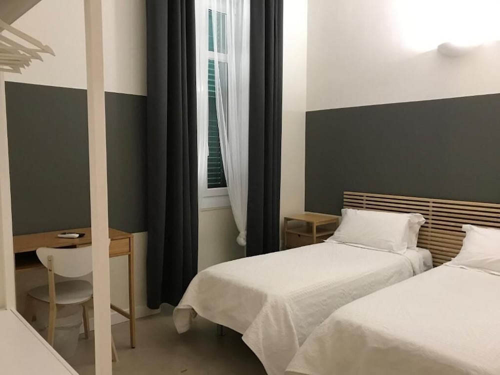 Hotel Azur — Beausoleil — photo 4