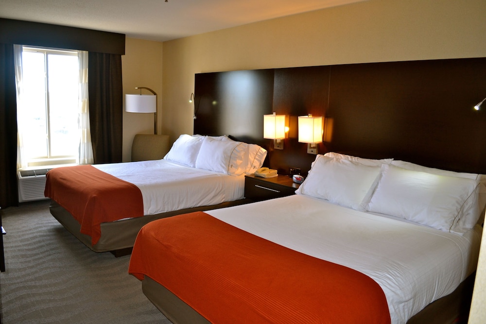 Holiday Inn Express Hotel & Suites Waterford by IHG - photo 7