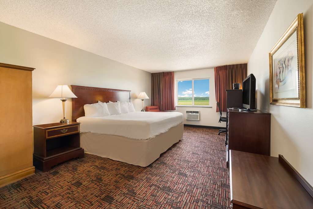 SureStay Hotel by Best Western Thomson - photo 4