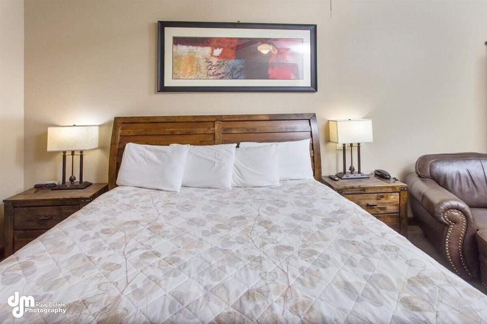 Kenai Airport Hotel - photo 37