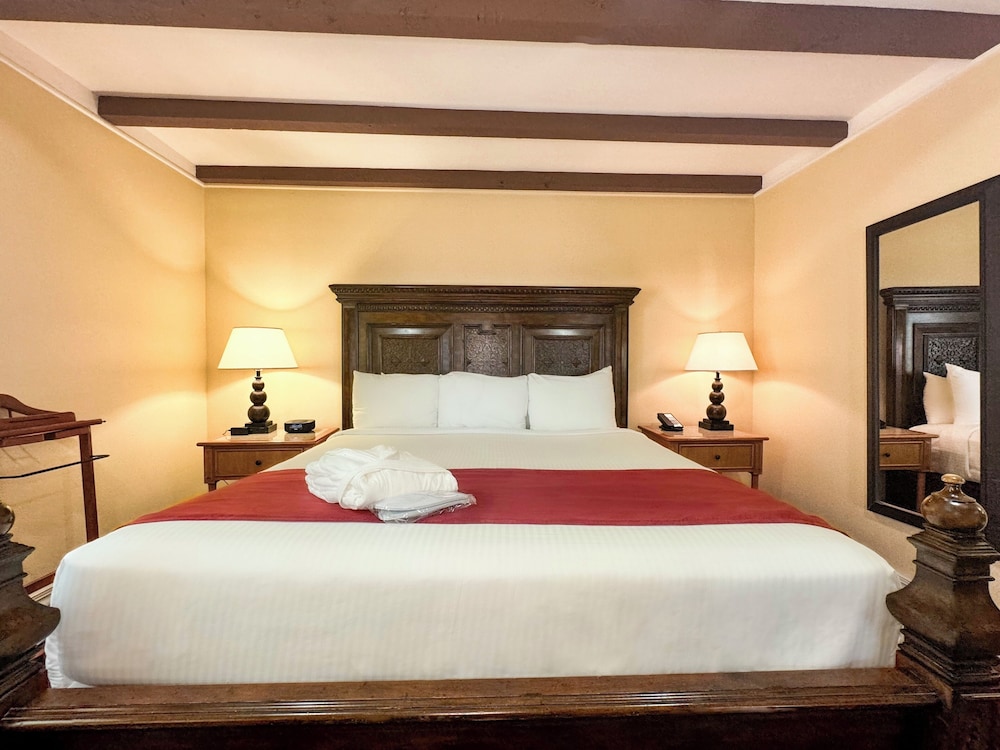 La Posada Hotel - photo 13