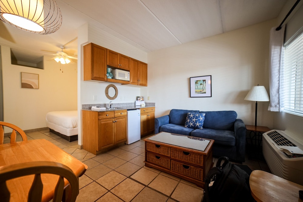 The Palms Resort - photo 12