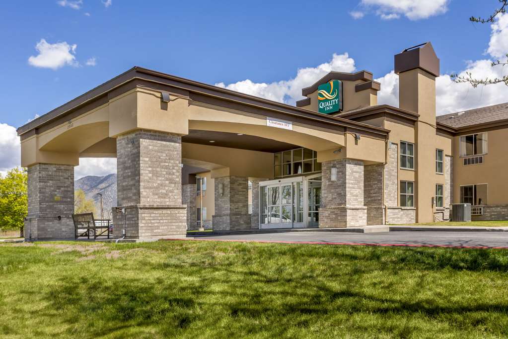 Quality Inn Logan near University - photo 2